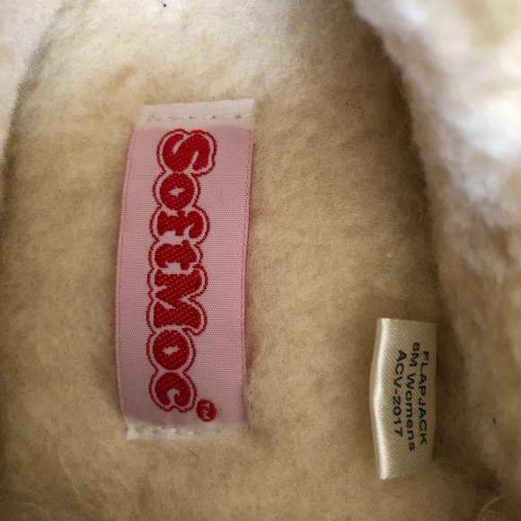 Women’s SoftMoc slippers - Picture 3 of 3